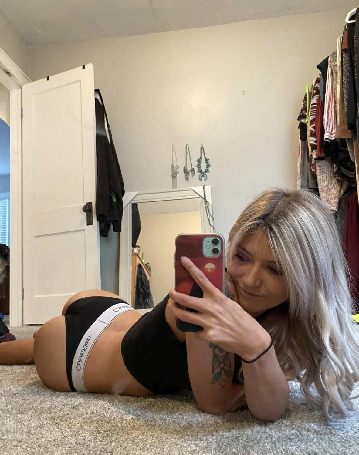 Webslut-Trashy Slut-Ashley-Lost image 27
