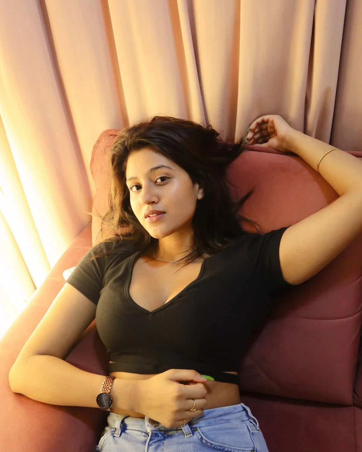 Anjali Arora ‘Da Kaccha Badam’ Scandal (Reloaded) +bold photos & reels collection image 13