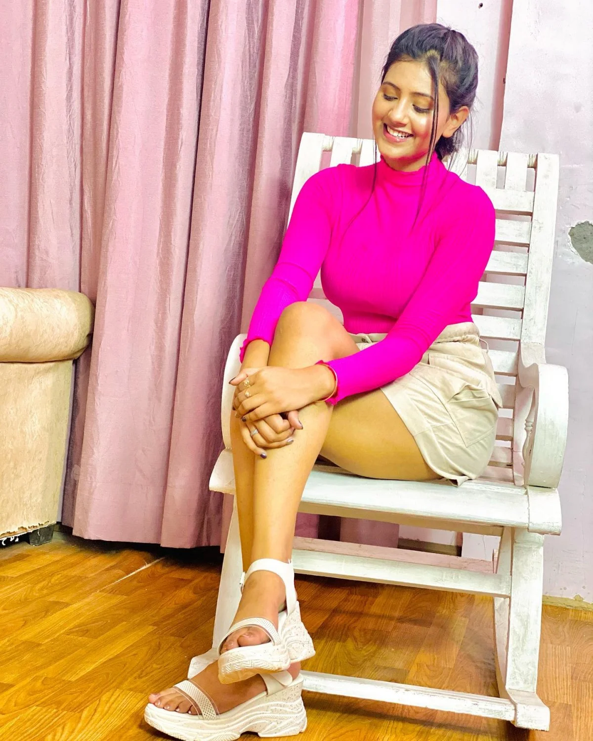Anjali Arora ‘Da Kaccha Badam’ Scandal (Reloaded) +bold photos & reels collection image 2