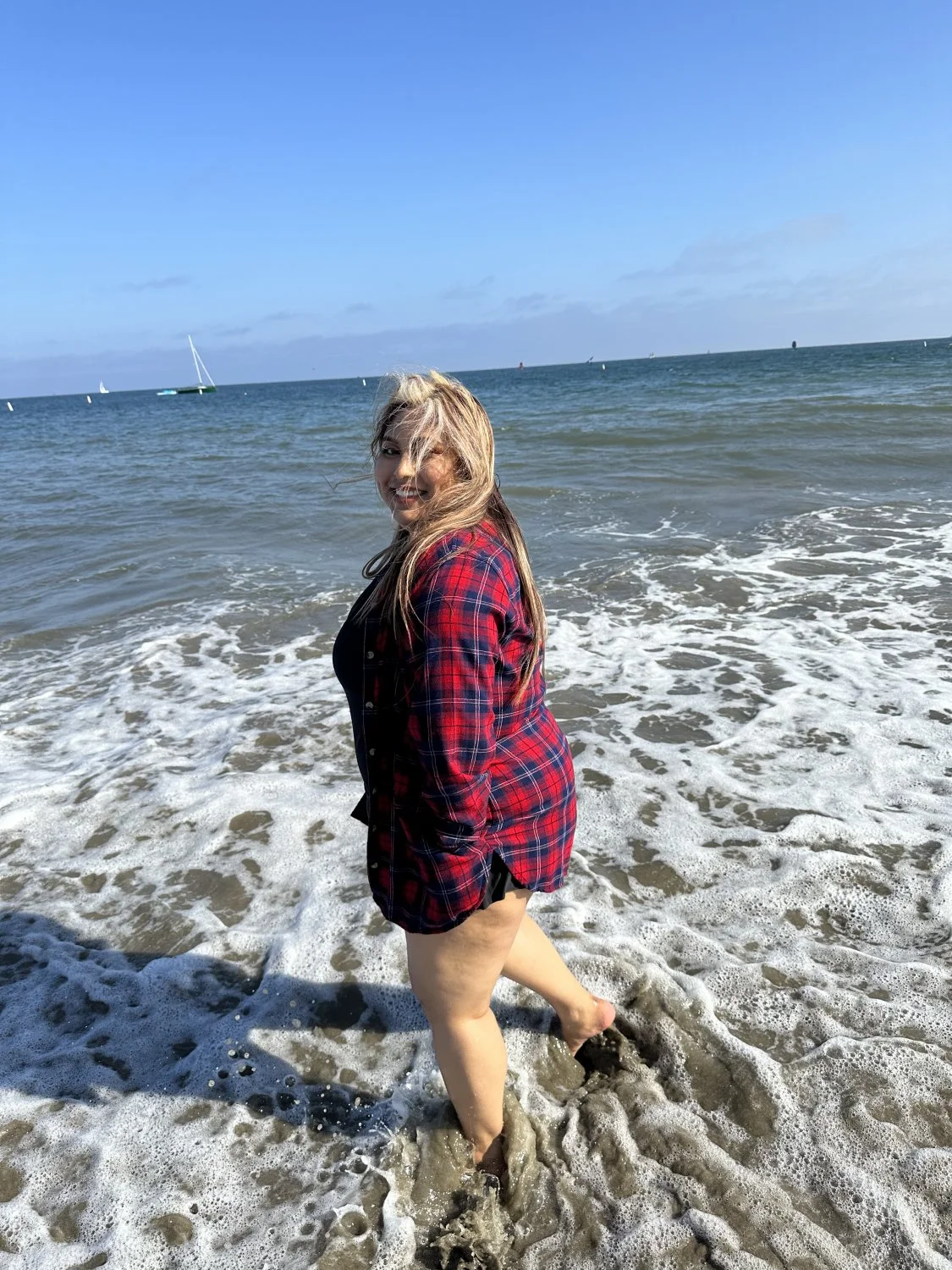 Latina image 17