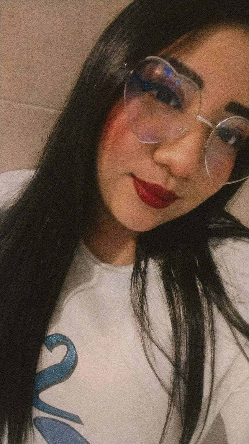 Amiga Mexicana Tetona rica main image