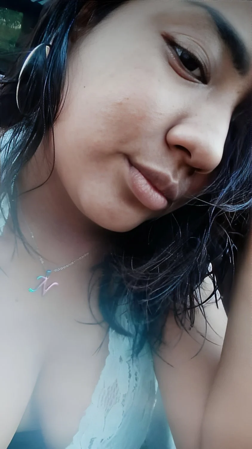 Amiga Mexicana Tetona rica image 2
