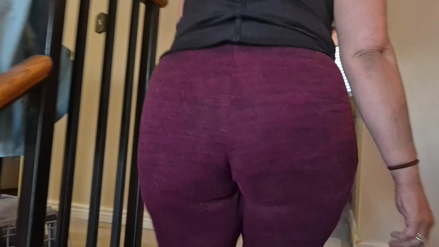 Older Latina milf image 31