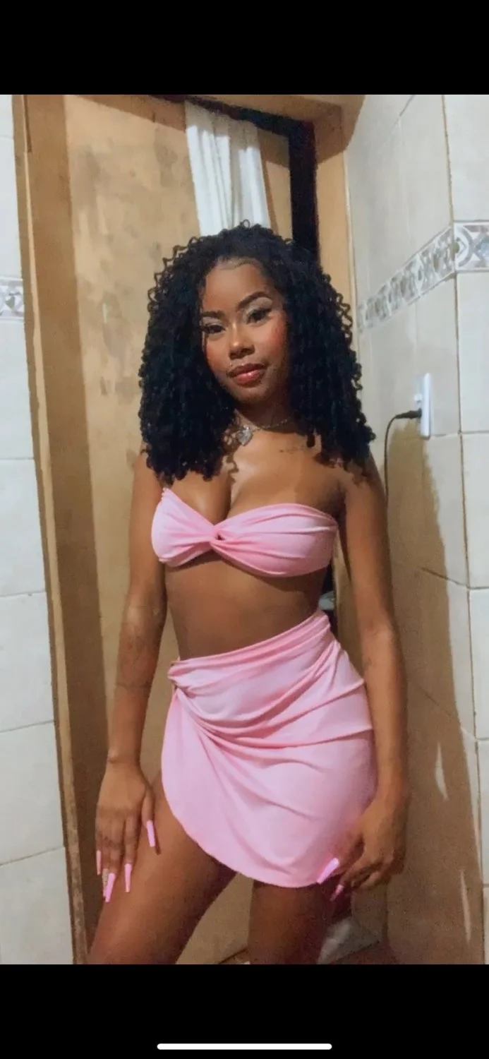 Preta cria image 12