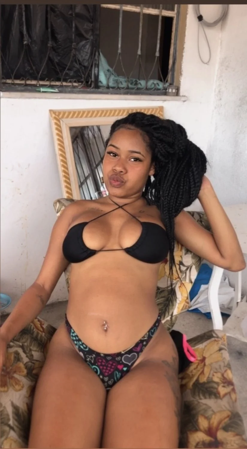 Preta cria image 2
