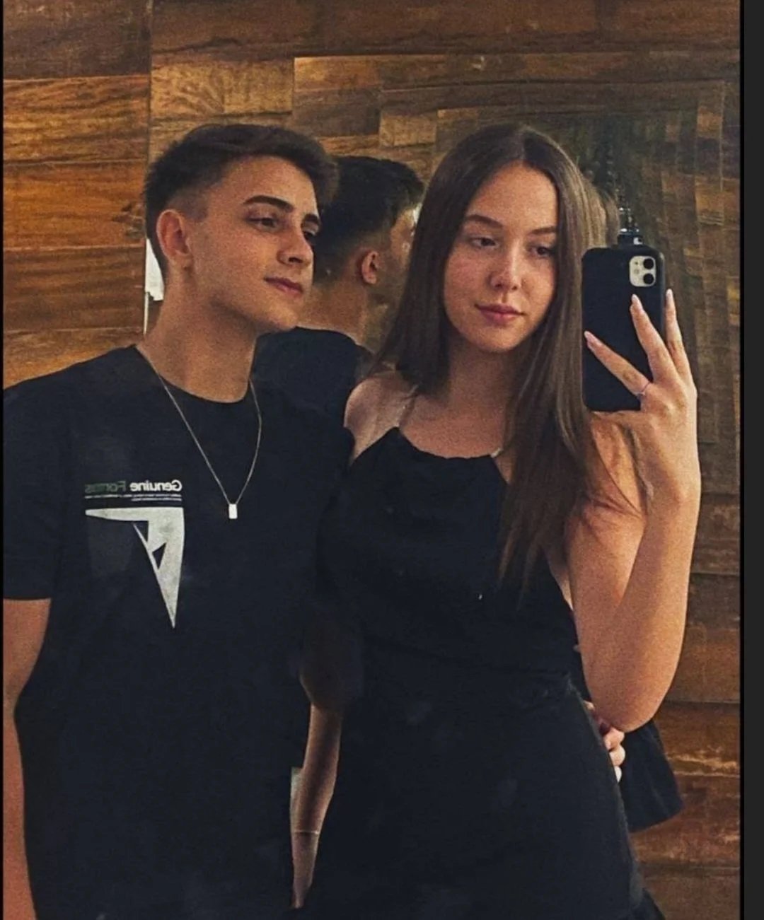 ex vazou foto da namorada peladinha mostrando seus peitinhos main image
