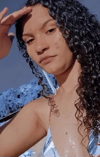 NOVINHA VAZADA cover image
