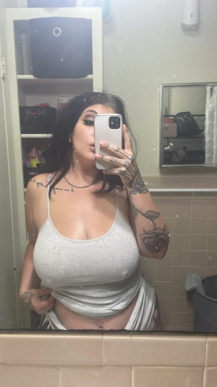 Dallas Whore Alekcis image 13