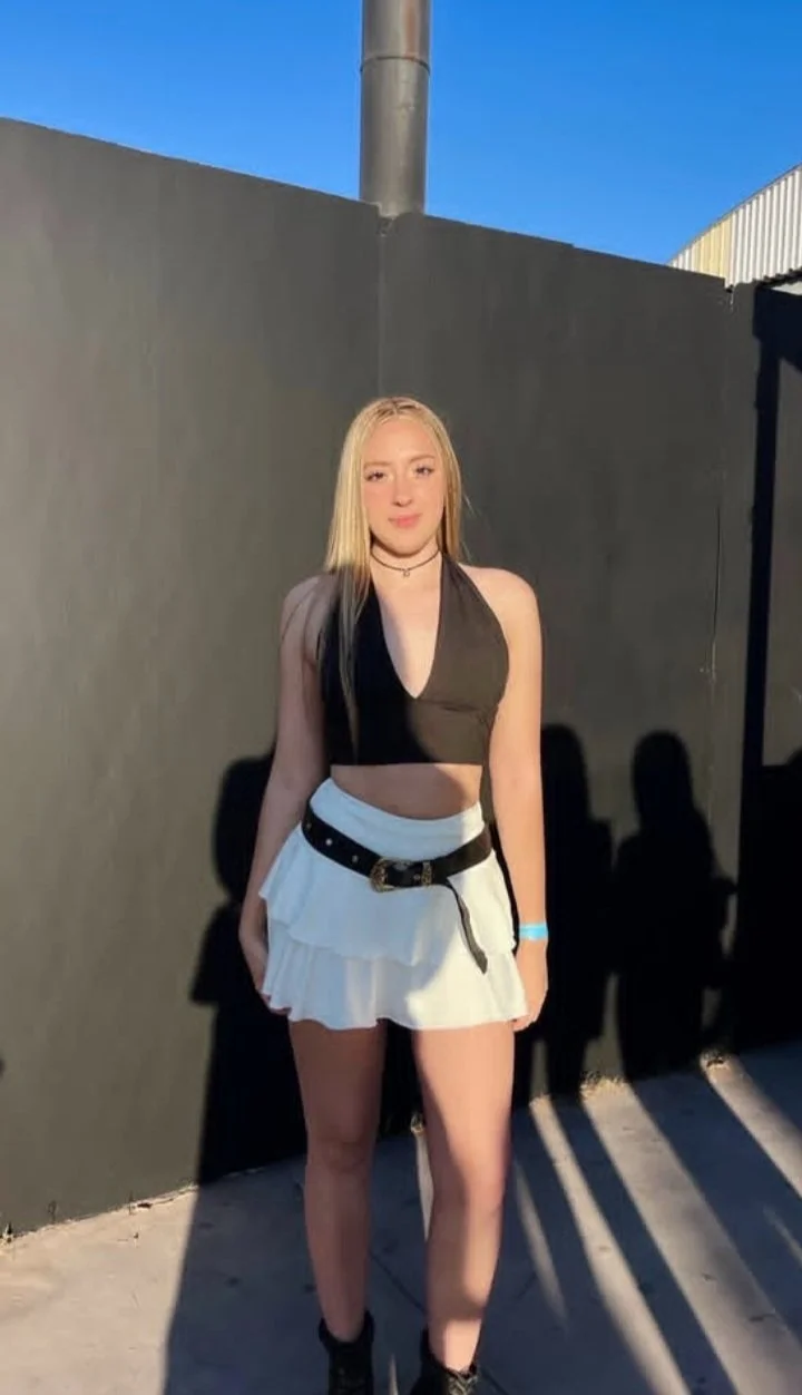Micaela image 13