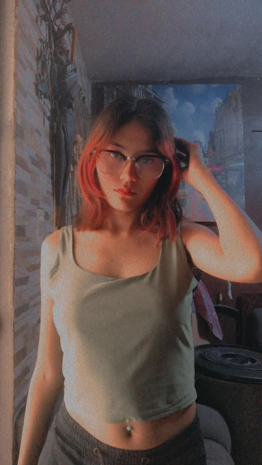 La muy putita de Lesli Michel, le encanta mostrarse en lencería y enseñar sus ricas tetas 😏🤭 main image