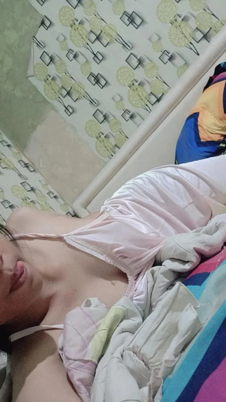 sleepy image 30