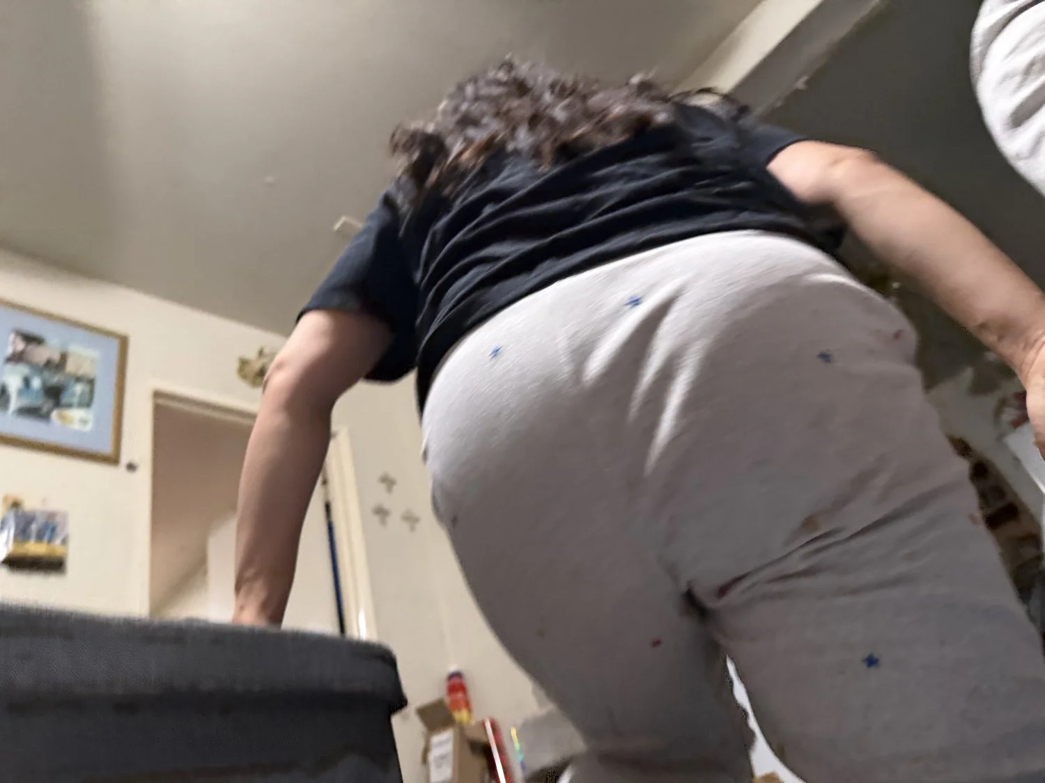 Sisters ass getting up image 3