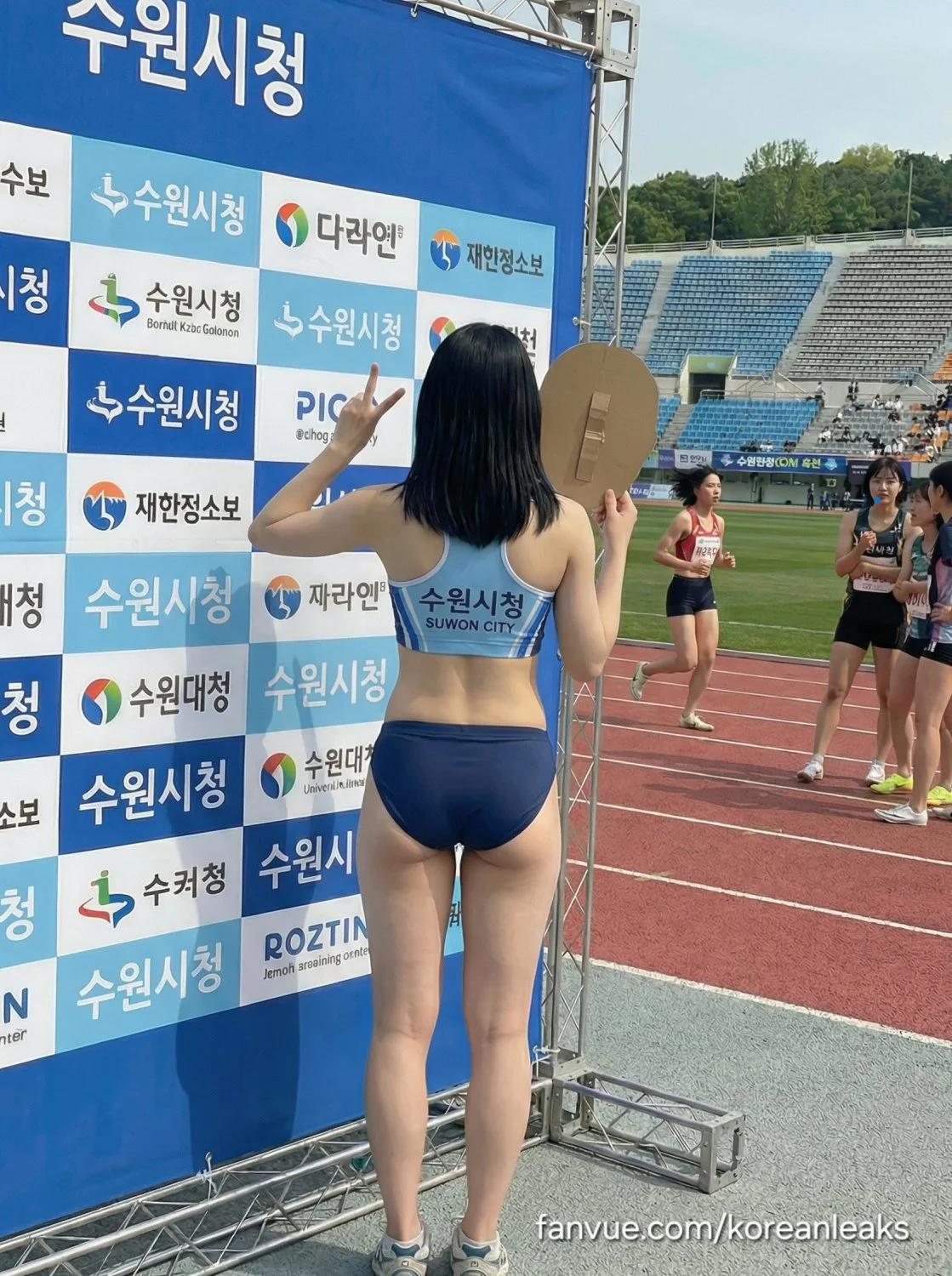 Asian ABG Athlete with thick ass cheating on her small dick korean boyfriend with a BWC image 3