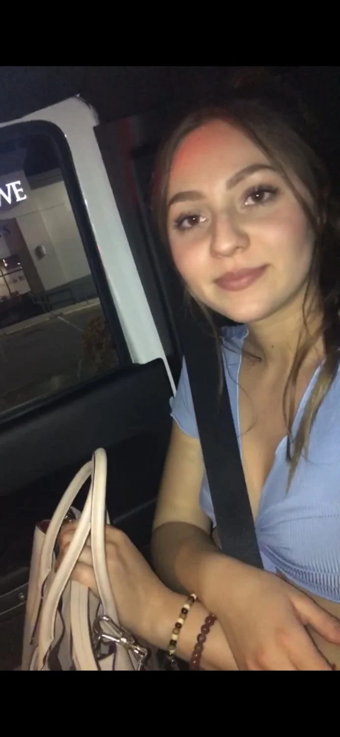 She sucks BBC like a pro 🍆💦 image 1