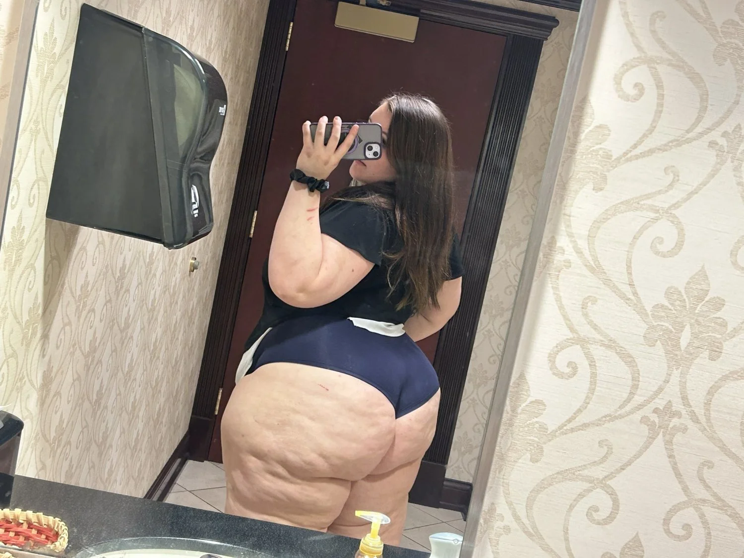 M3gA pAwG bootY !! image 13