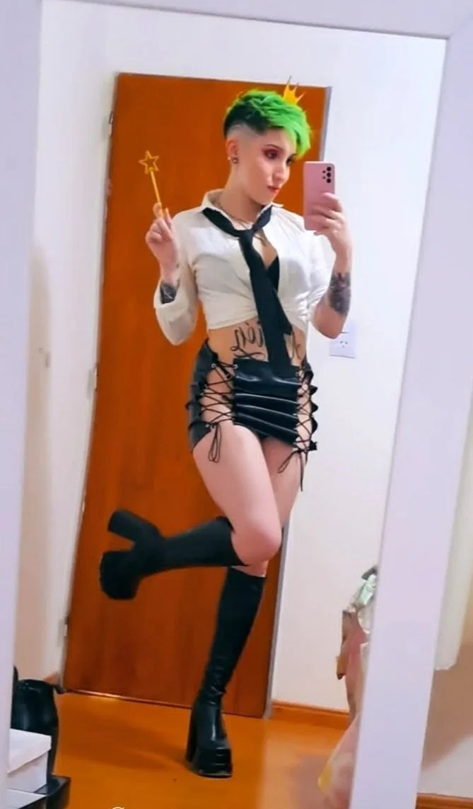 Agostina image 6