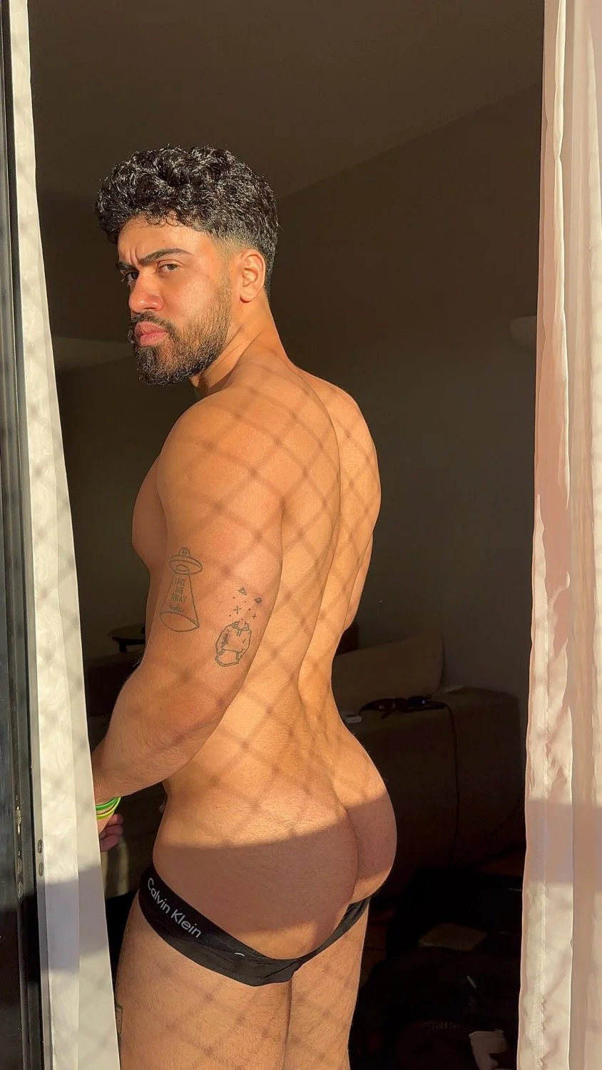 ALITO 🇧🇷 BOOTY TO SLAM 🌈🍆🍒🍑💭💦 image 10