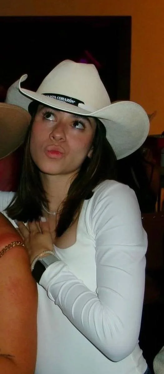 El novio cornudito de esta putita me la entrego para exhibirla como la puta que es (1) image 20