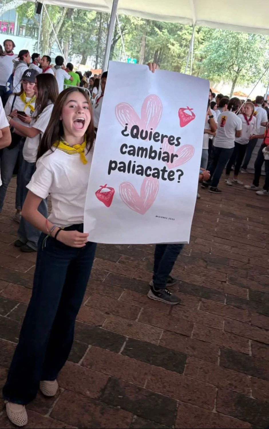 El novio cornudito de esta putita me la entrego para exhibirla como la puta que es (1) image 4