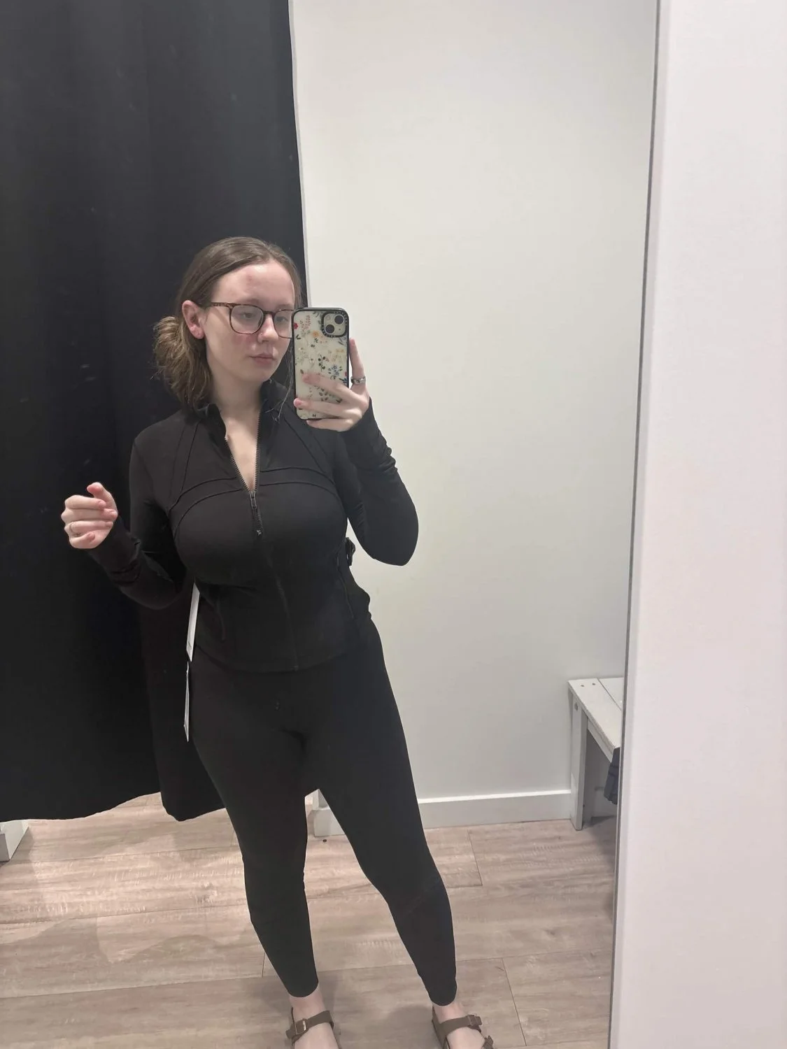 My girlfriend wanted you to see her assets in action image 13