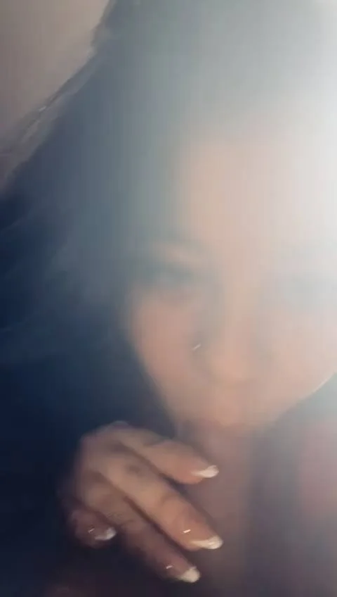 A nalgona le gusta mucho la Vrg image 3