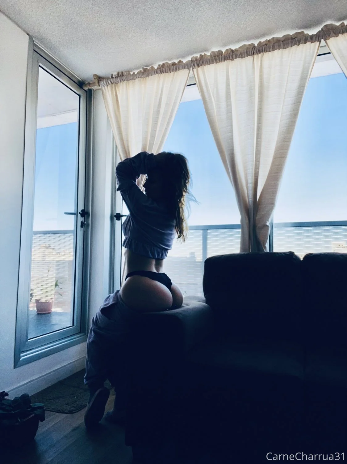 latina with a 40 + inch ass part. 5 image 20