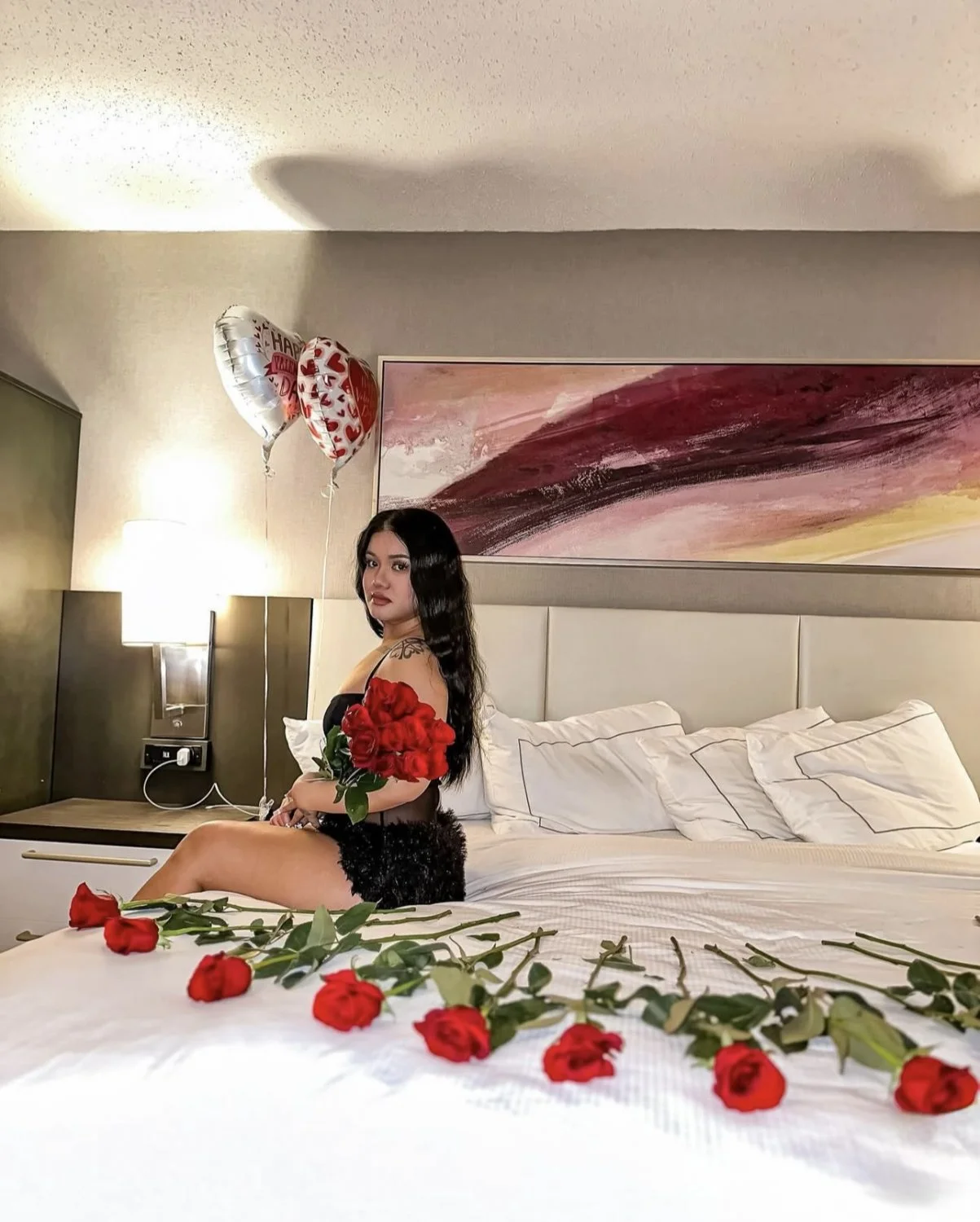 Sexy Asian MN Hotel image 8