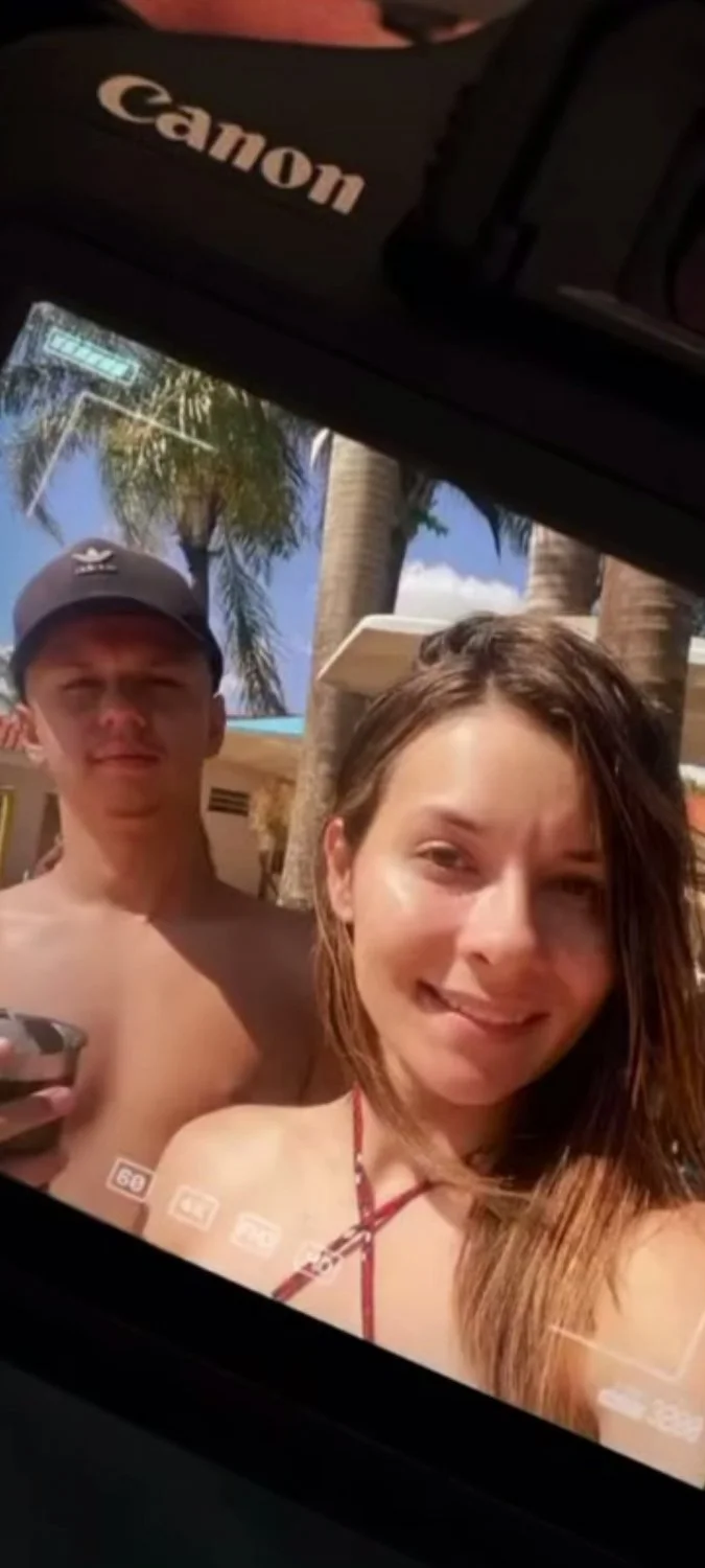 Outro corno que queria ver a esposa Kelly toda usada !! ( Manda a sua no PV) Faço os fakes image 6