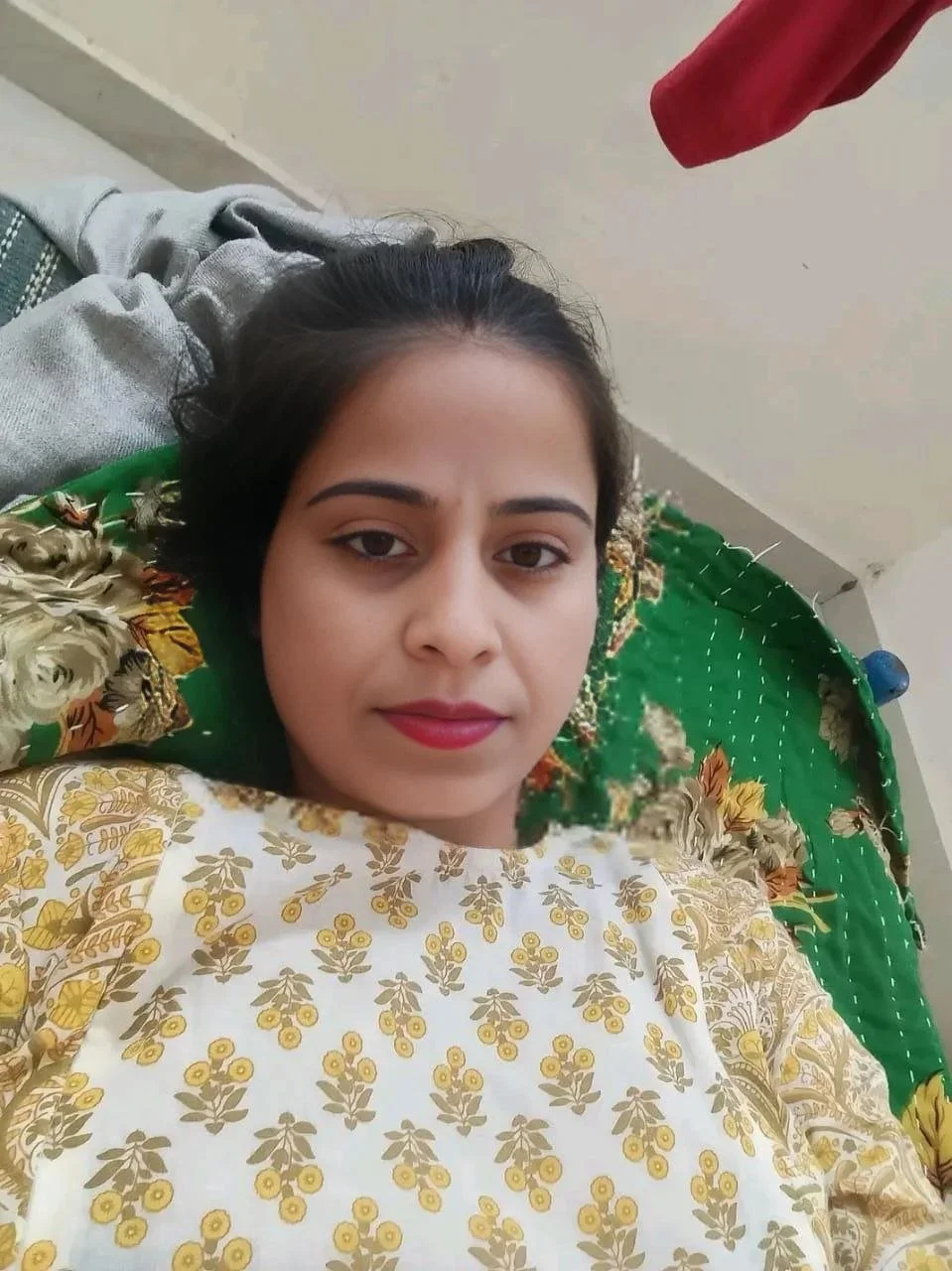 Dumb desi slut takes client cock deep to keep the client with the bank and client load cum her pussy image 2