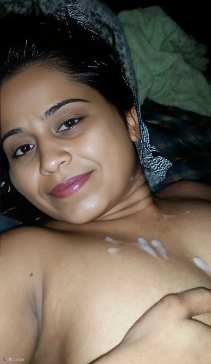 Dumb desi slut takes client cock deep to keep the client with the bank and client load cum her pussy image 21