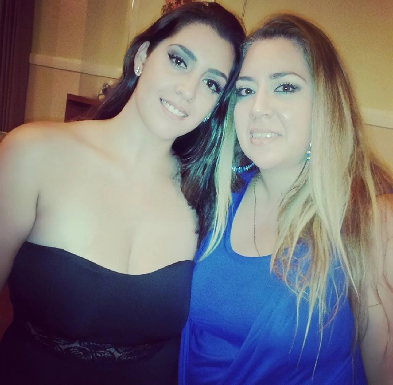 Son Zay 21 love to spy and cum on his Natalia mom 50y old image 7