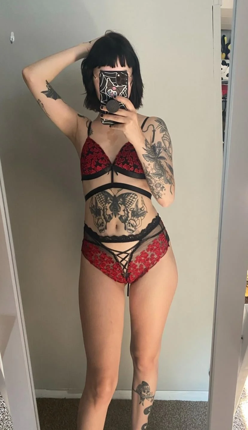 25 year old alt amateur babe from ohio image 10