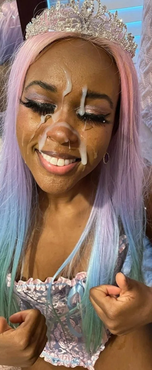 Cumshots image 3