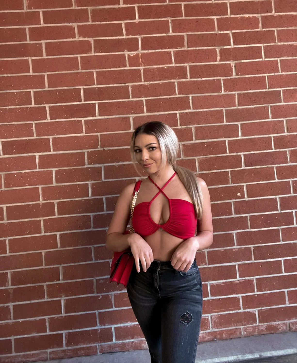 SoCal Petite funsize blonde Snowbunny Rae is a baddie who deserves cum image 30