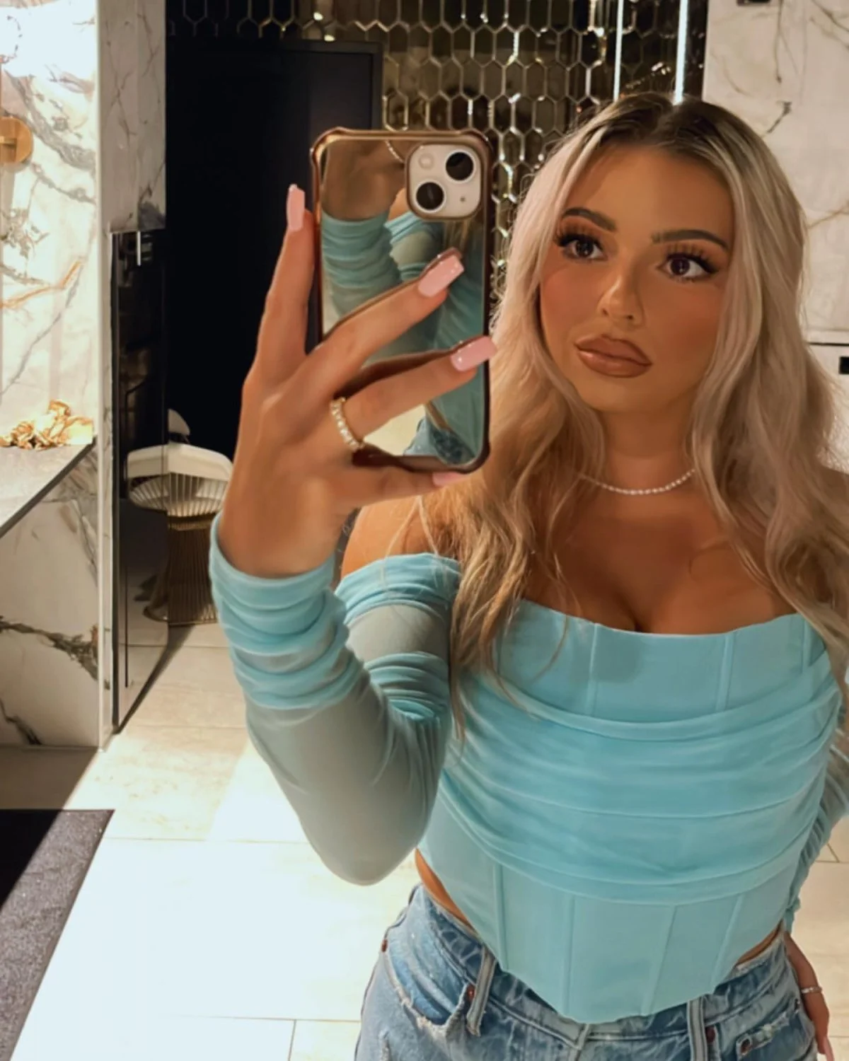 SoCal Petite funsize blonde Snowbunny Rae is a baddie who deserves cum image 37