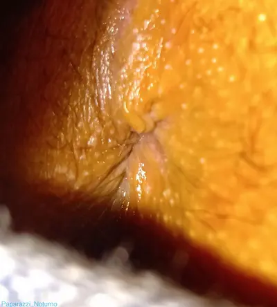Anus da minha amiga, loira dormindo, cu bonito o dela, bem cheiroso e apertado buraco nota 10 cover image