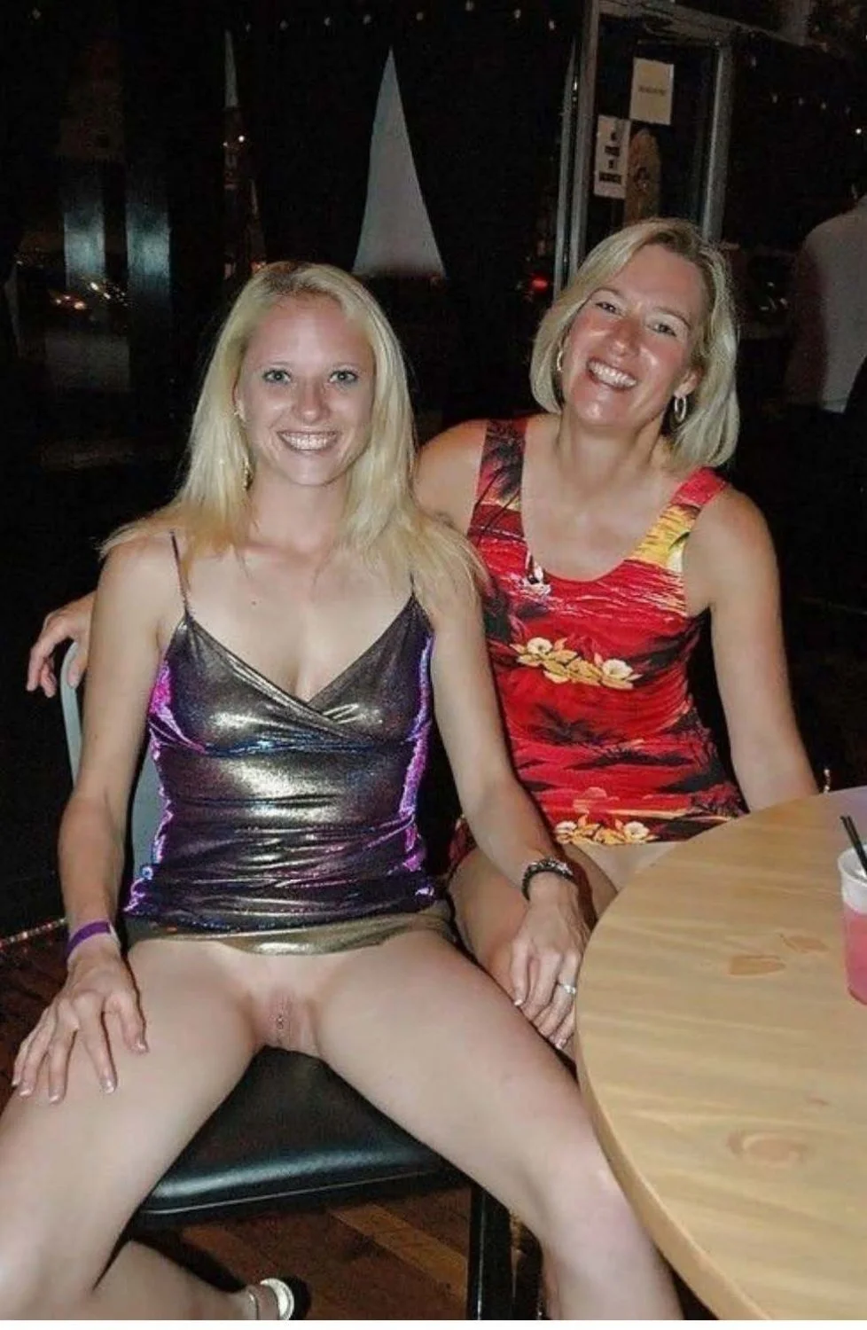 Upskirt 4 image 9