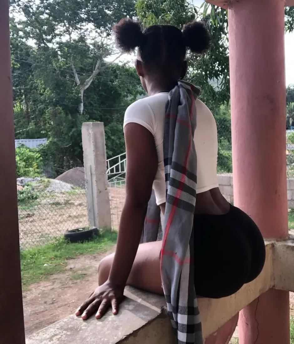 Slim thick😍 image 4