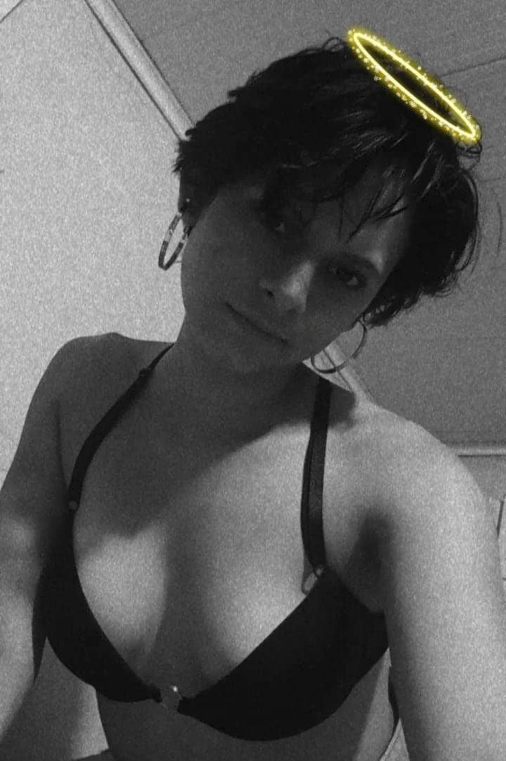 tomboy safada vazou na siririca image 2