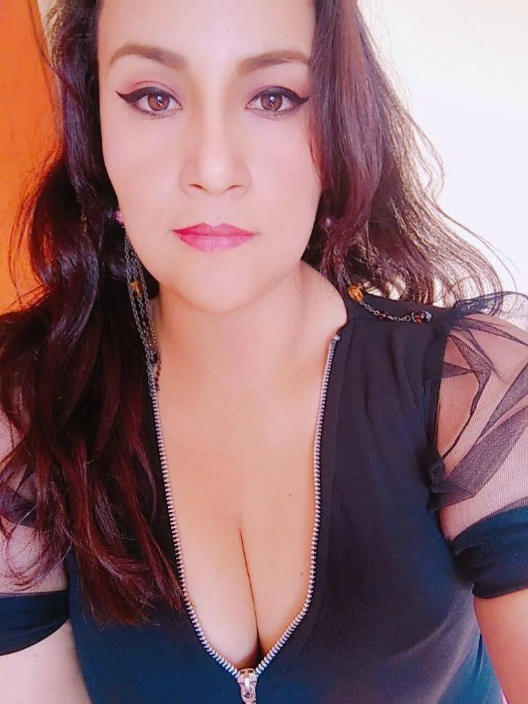 El mejor culo de la tía lorena main image