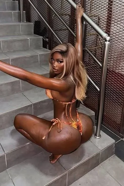 Thick Booty Latina Ebony Redbone Chicks image 17