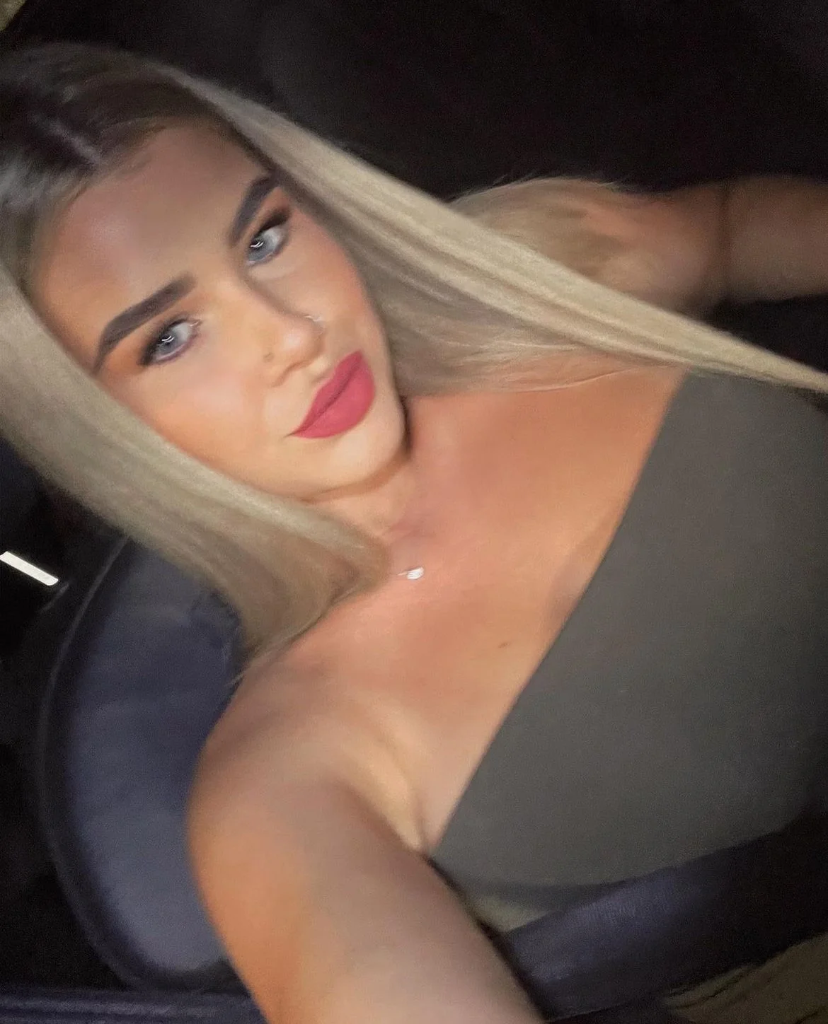 Cuck told me to expose his slut sis image 17