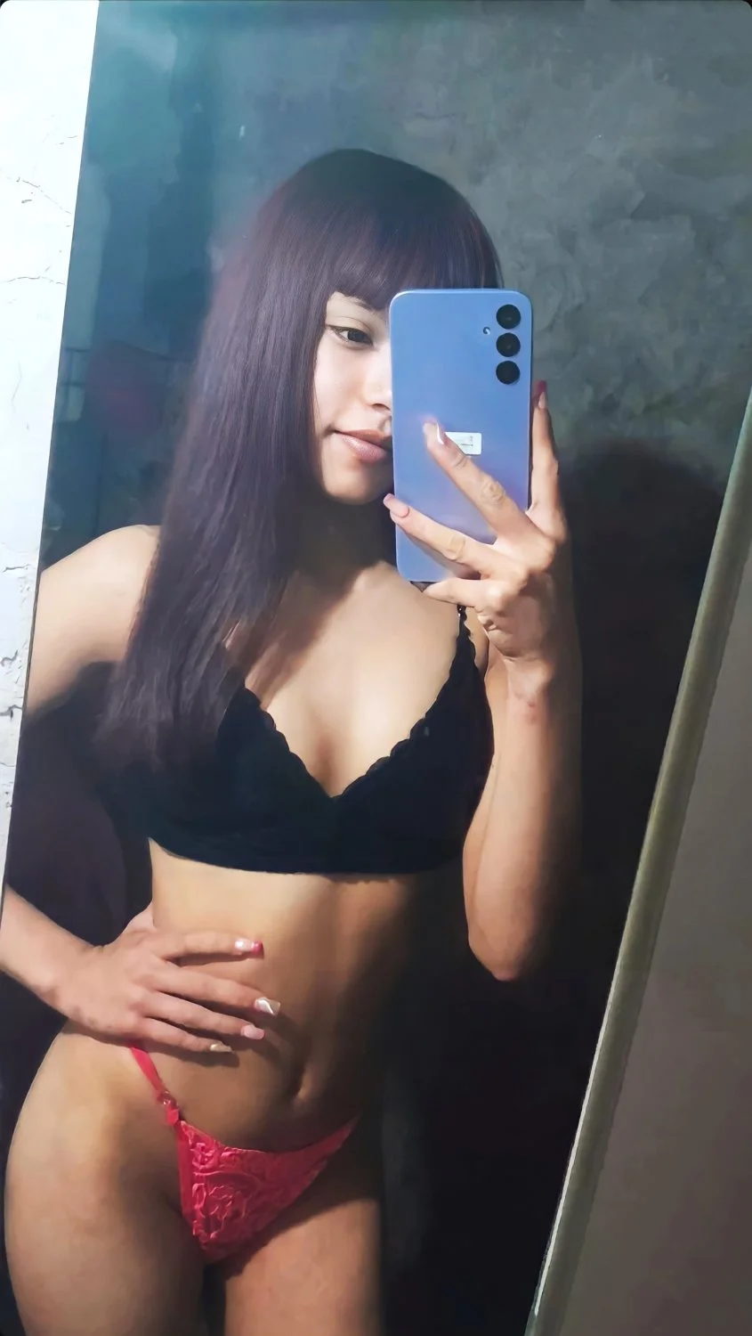 Camila image 11