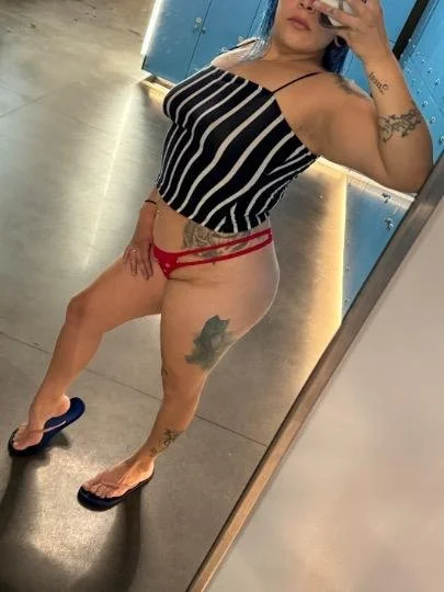 Latina escort with a fat ass image 8