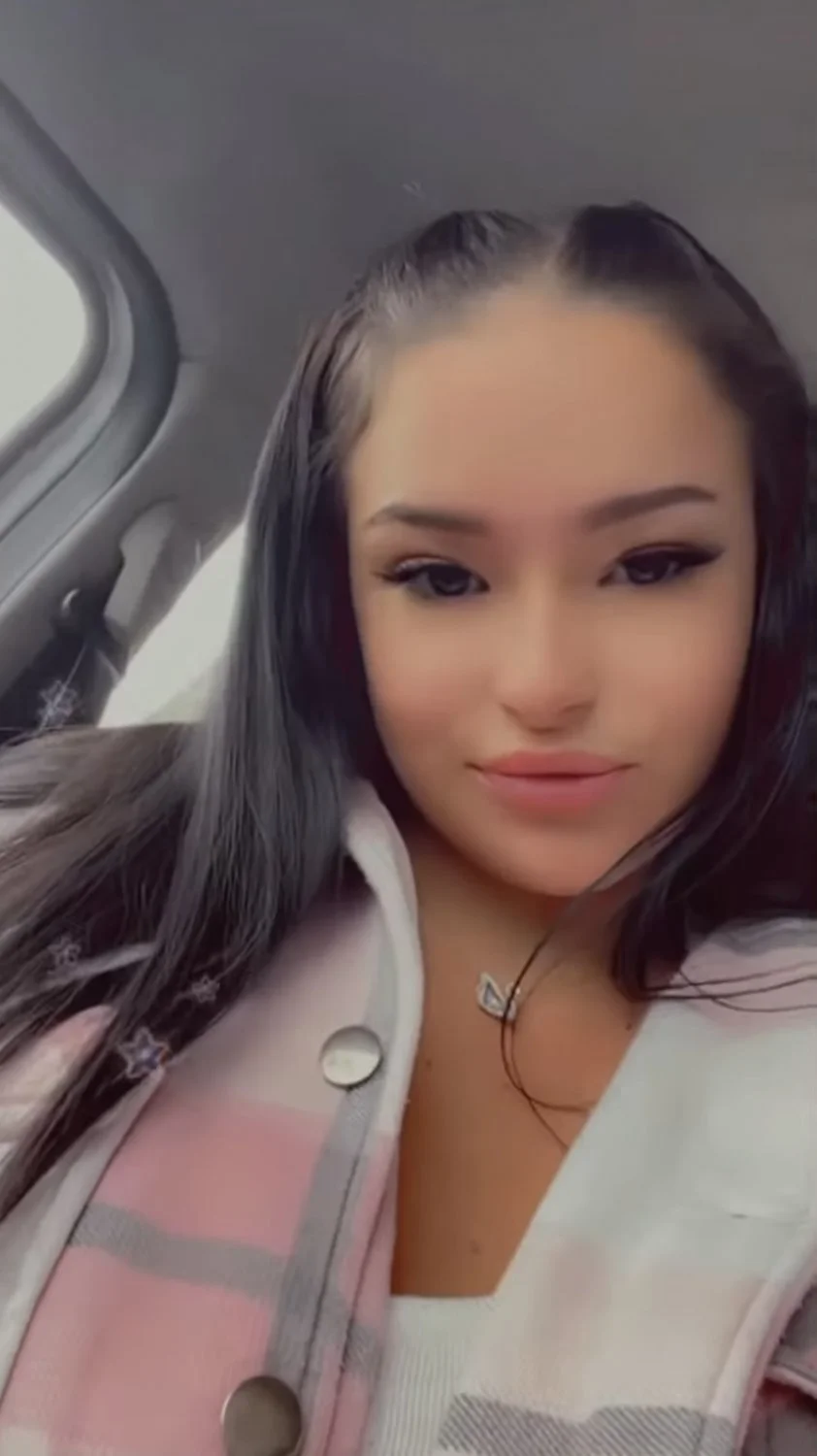 Austrian beauty with big tits - nice cleavage image 3