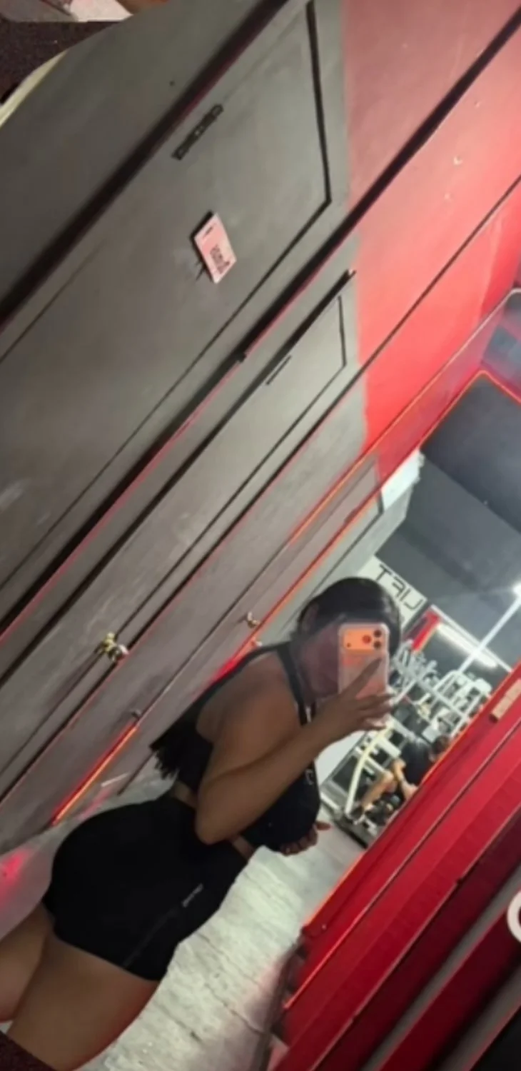 Rica girl puta sexy de gym hermosa image 11