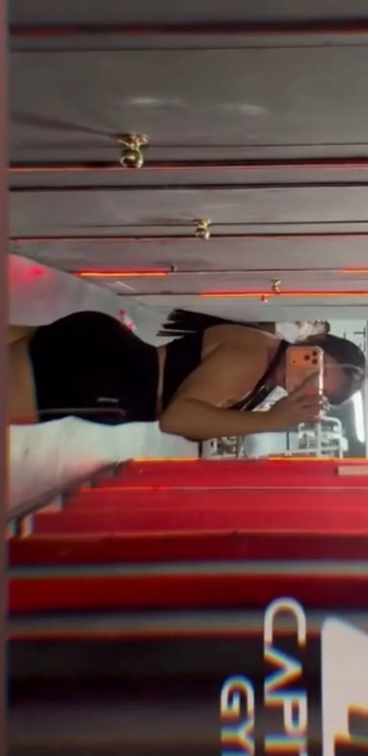 Rica girl puta sexy de gym hermosa image 12