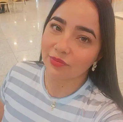 Gih de Manaus liberada pelo corno pra ser puta dos comedores e depois vazada pra ser reconhecida cover image