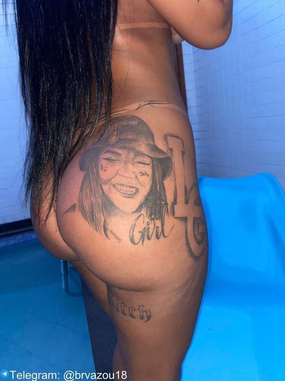 Morena Cacheada delicinha realizando sonho do corninho 🐂 🙈🤤🔥😋😈 image 3