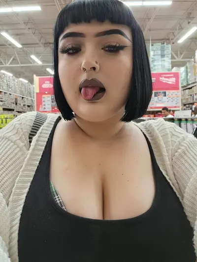 Bbw gushy butthole. 18yo bbw white girl cover image